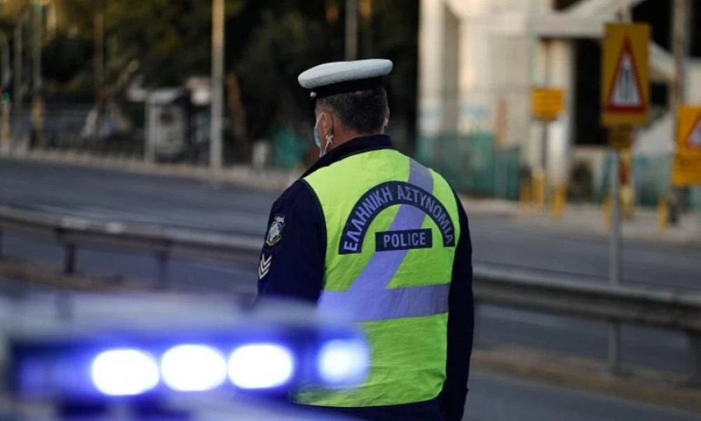 Βίντεο ντοκουμέντο: Αστυνομικός ξυλοκοπήθηκε στα Πατήσια – Τον παράτησαν αιμόφυρτο